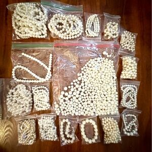 Fashion necklaces, bracelets, chokers & loose pearls used for bridal sho…